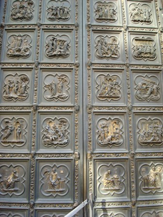 Porta di Andrea Pisano ou Porta di Lozenzo Ghiberti (confesso que não lembro)