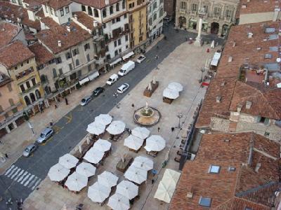 Piazza Erbe, do alto da Torre dei Lamberti