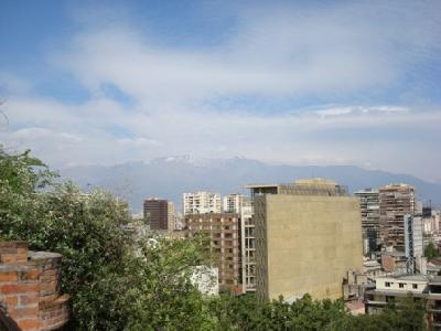 Vista de Santiago, com a Cordilheira ao fundo