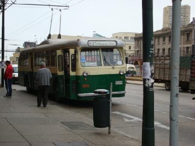 Troleibus elétrico, bem característico de Valparaiso