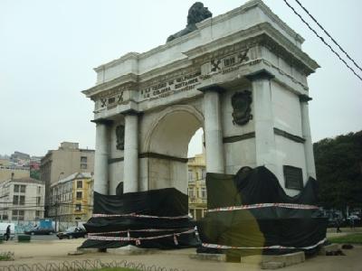 Homenagem aos Ingleses, no centro da cidade