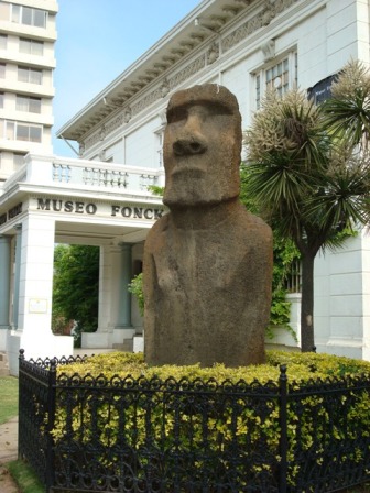 Moai - Museu Fonck