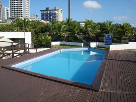 Piscina do hotel