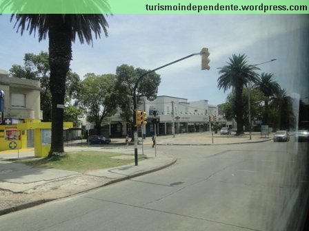 Avenida em Montevidéu