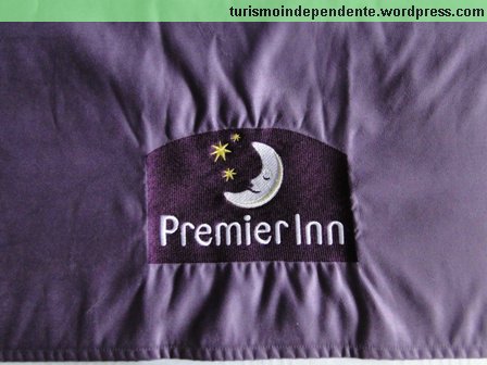 Ficamos em um dos hotéis da rede Premier Inn