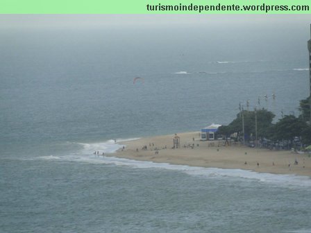 "Esquina" da Praia da Costa com a Praia de Itapoã, vista da janela do hotel