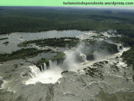 Sobrevoo pelas Cataratas do Iguaçu - Garganta do Diabo