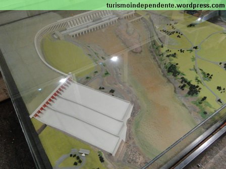 Maquete da barragem