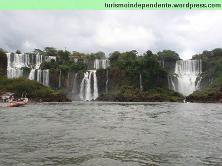 Rio Iguaçu - quedas de água do lado argentino