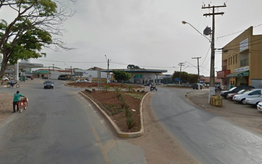 Em Capão Bonito, na rotatória, manter a esquerda, seguindo as placas para o Parque. Foto: Google