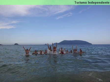 Galera na Praia do Cedro