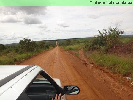 Estrada de acesso para a Cidade de Pedra.