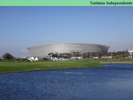 Green Point Park. Ao fundo o Cape Town Stadium.