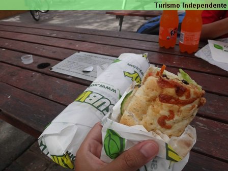 Almoço com lanche da Subway.