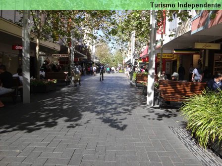 Calçadão na Hay St, em Perth.