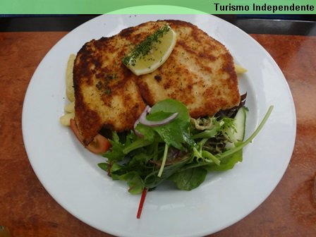 Almoço - frango a milanesa.