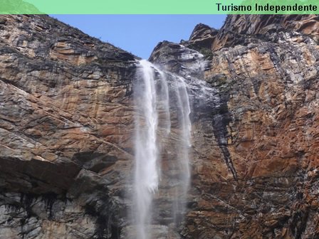 Cachoeira do Tabuleiro.