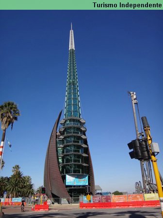 The Bell Tower, na Barrack St.