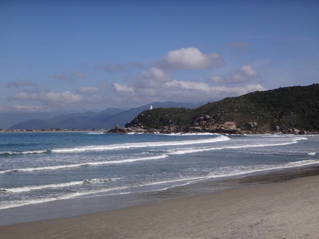 Praia de Naufragados, em Florianópolis.