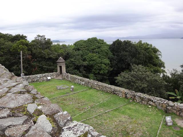 Fortaleza de São José da Ponta Grossa, em Florianópolis.