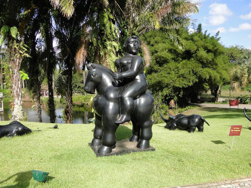 A Dama e o Cavalo, de Fernando Botero.