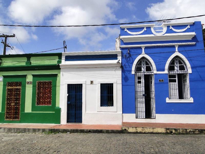 Construções coloridas de Olinda/PE.