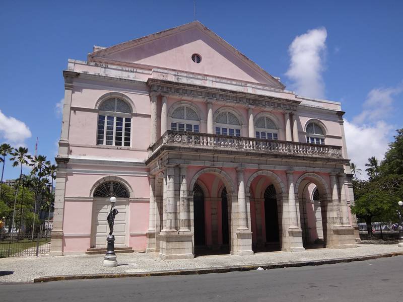 Teatro Santa Isabel.