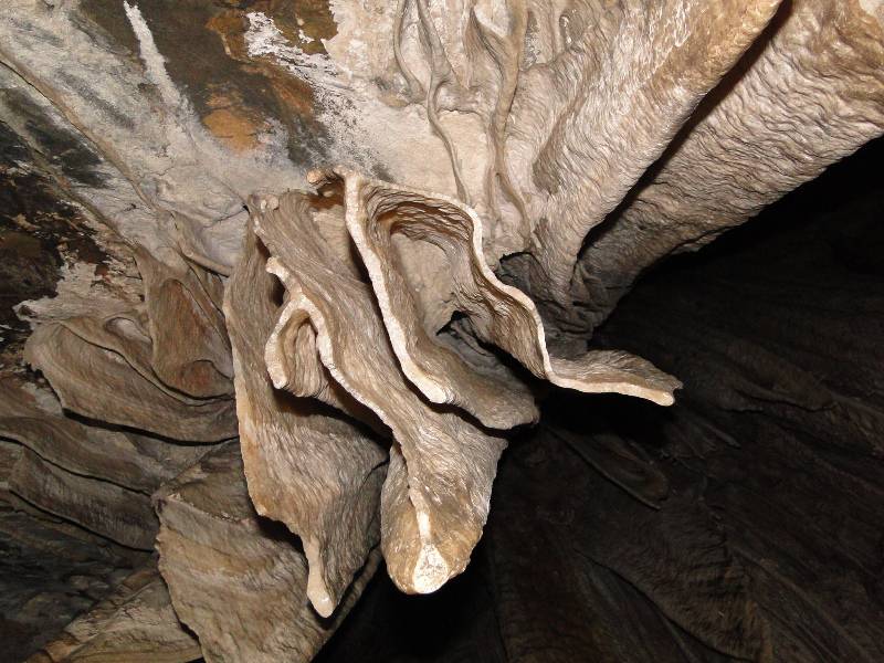 Formações rochosas - PETAR - Caverna Santana.