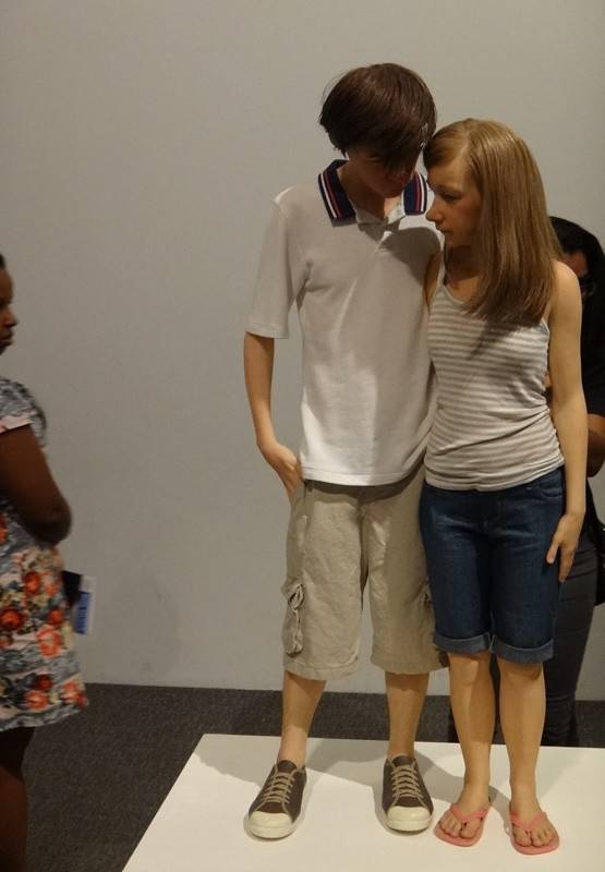 O Jovem Casal, de Ron Mueck.