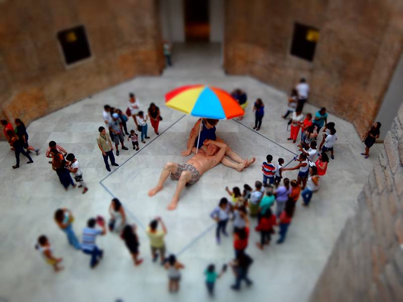 Esse Ron Mueck sabe das coisas, hein?