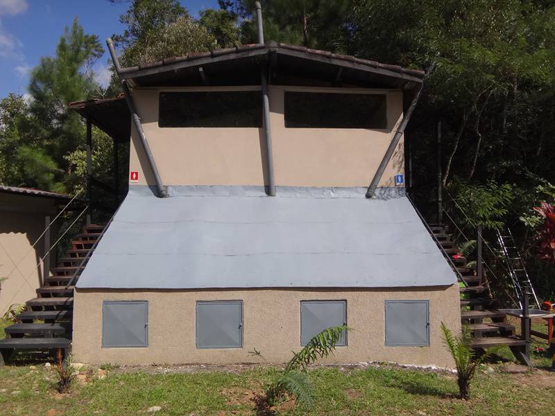 Parque da Onça Parda - banheiro ecológico.