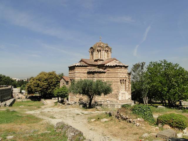 Igreja dos Santos Apóstolos, na Ágora Antiga, em Atenas, Grécia.