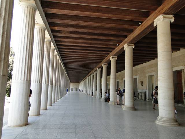 Stoa de Átalo. Hoje o local abriga um museu.