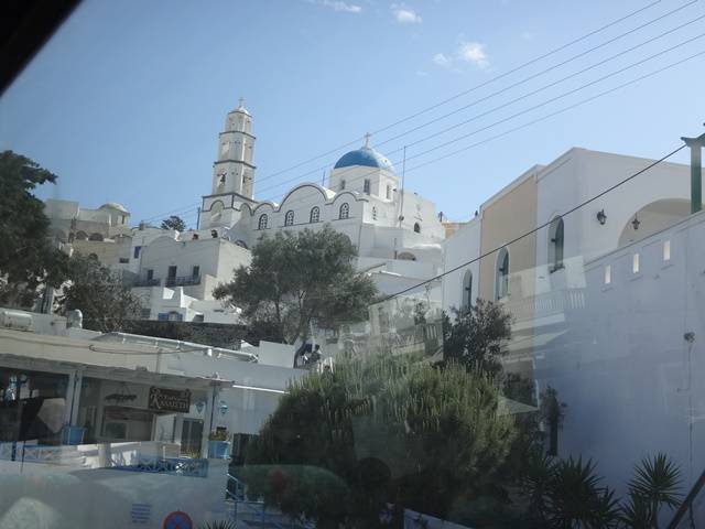 Igreja em Pyrgos, Santorini.