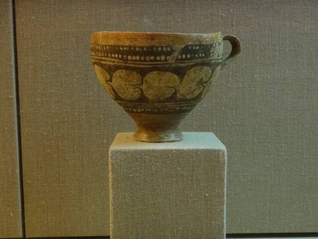 Vaso do século 17 a.C. - Museu Pré-Histórico de Fira.