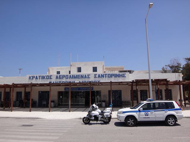 Aeroporto Internacional de Santorini.