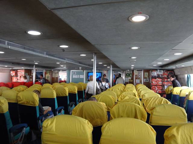 Ferry da Caremar - transporte Sorrento/Capri