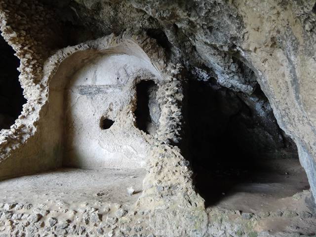 Capri: Grotta di Matermania