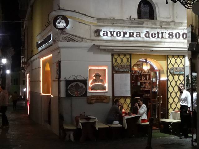 Sorrento: restaurante Taverna dell’800