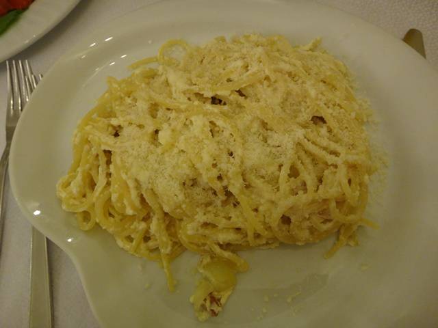 Spaghetti alla carbonara.