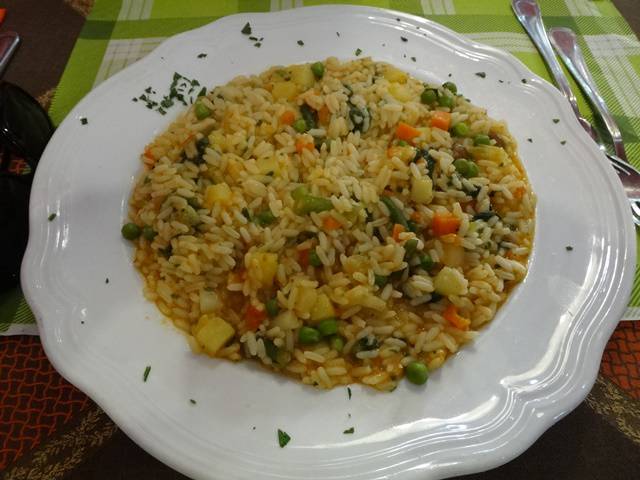 Risoto de.... de.... já nem lembro mais. Acho que era Risotto alle verdure.