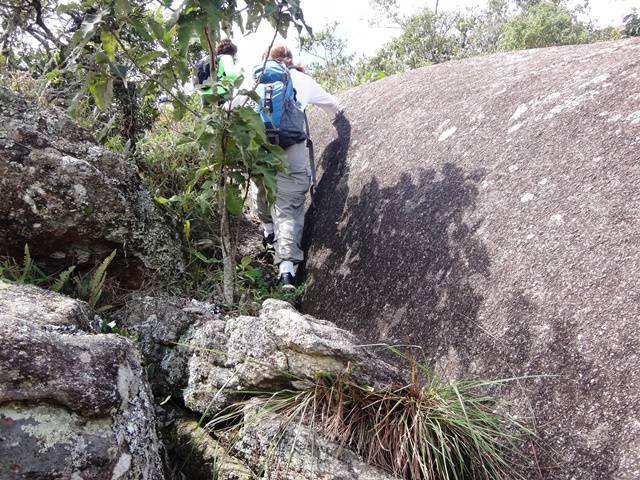 Subindo na Pedra dos Cabritos