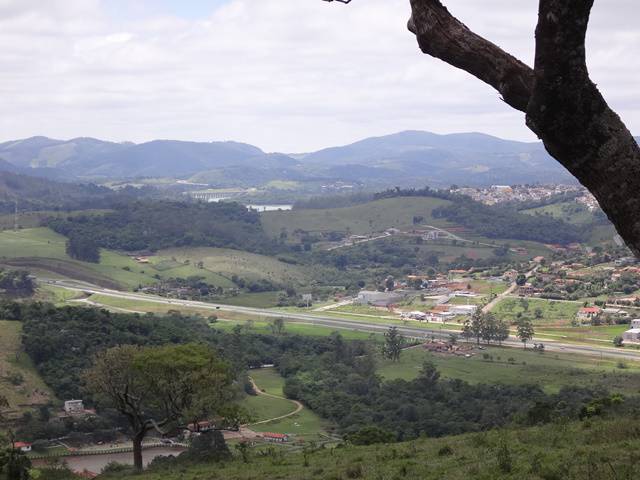 Hotel Atibainha - Trilha Caminho da Saúde.