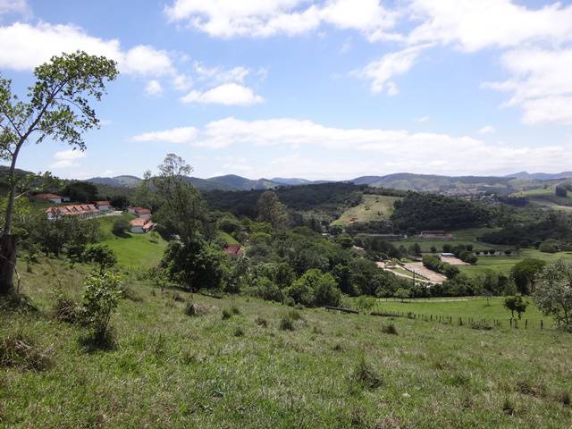 Hotel Atibainha - Trilha Caminho da Saúde.