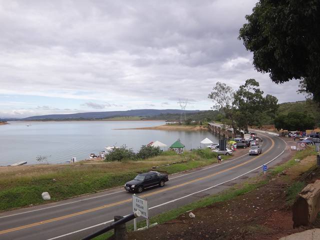 Lago de Furnas, MG-50 e a Ponte sobre o Rio Turvo.