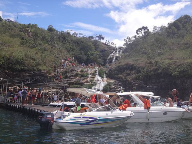 Bar flutuante da Lagoa Azul.