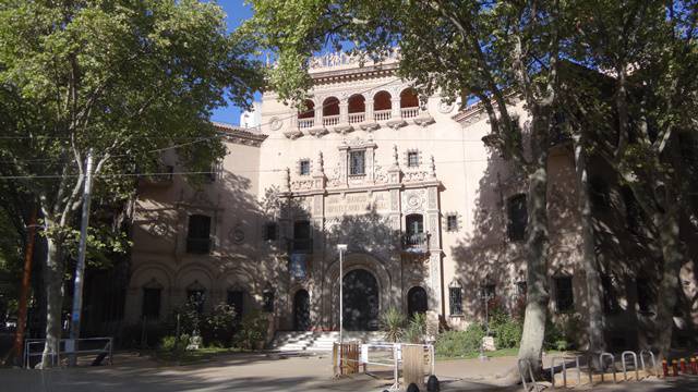 Mendoza - bonita fachada do Banco Hipotecário.