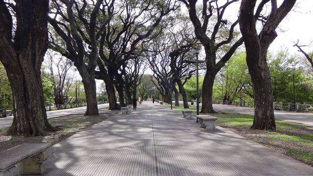 Puerto Madero - Entrada do parque Costanera Sur.