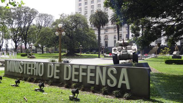 Buenos Aires - Ministério da Defesa.
