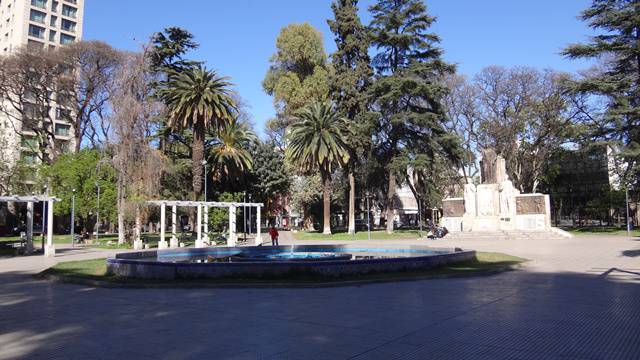 Mendoza - Plaza Italia.